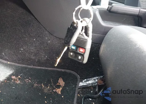 2005 Ford Mustang V6 Deluxe/V6 Premium из США, поврежденный, VIN 1ZVFT80N655239054